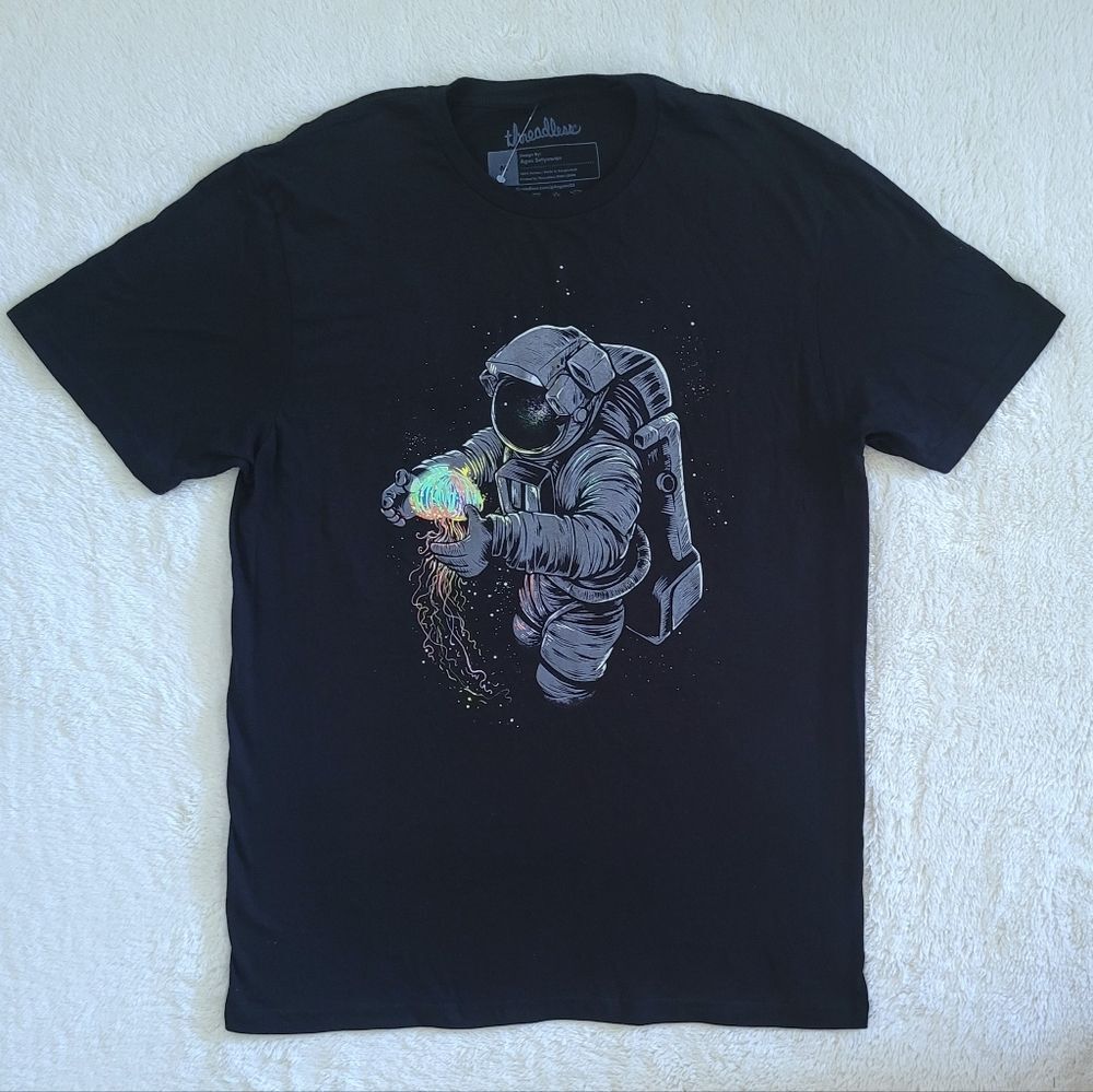 Threadless Astronaut🧑‍🚀 Graphic Tee👕 - NWOT